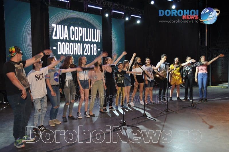 „Noi suntem viitorul” – Imnul municipiului Dorohoi compus și interpretat de un grup de tineri – VIDEO / FOTO