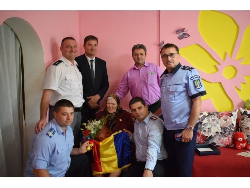 Cinci botoşăneni sărbătoriți la împlinirea venerabilei vârste de 100 de ani! O viaţă cât un centenar! - FOTO