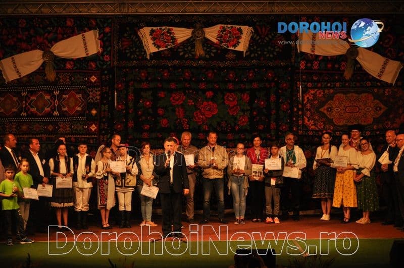 Festivalul Internațional „Mugurelul” Dorohoi 2018: Vezi cine a câștigat marele trofeu! - FOTO