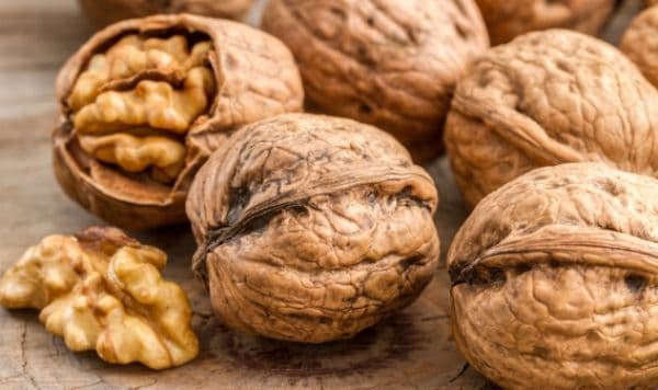 Beneficiile incredibile ale nucilor în combaterea diabetului