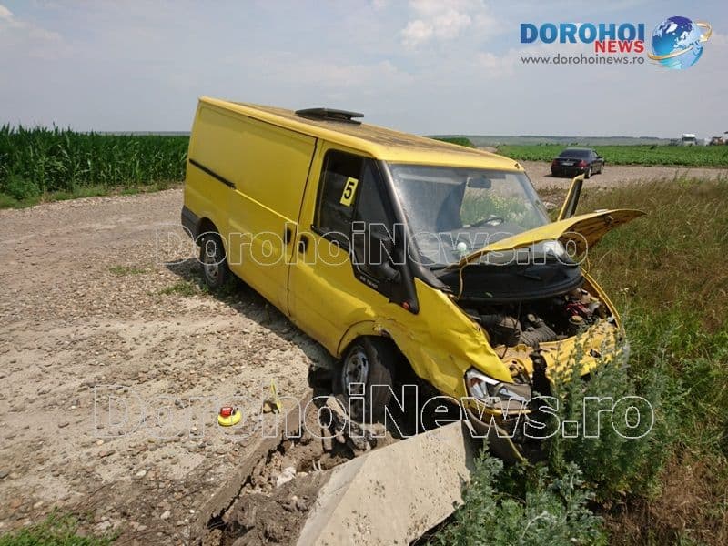 Accident pe drumul Dorohoi – Botoșani! Trei persoane au ajuns la spital după un impact violent - FOTO