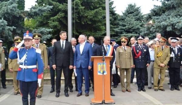 Instituţia Prefectului mulţumeşte tuturor celor implicaţi în desfăşurarea evenimentelor dedicate Zilei Drapelului