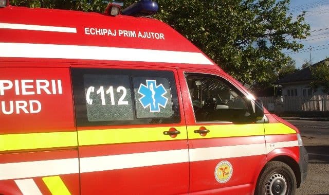 Caz incredibil în Botoșani! Trei echipaje de poliție chemate pentru a elibera un echipaj SMURD chemat să preia un pacient
