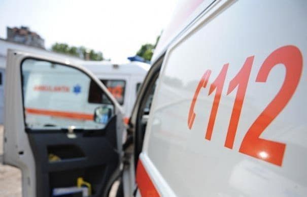 Bărbat din Dorohoi ajuns de urgență la spital după ce a băut clor de necaz că l-a părăsit iubita