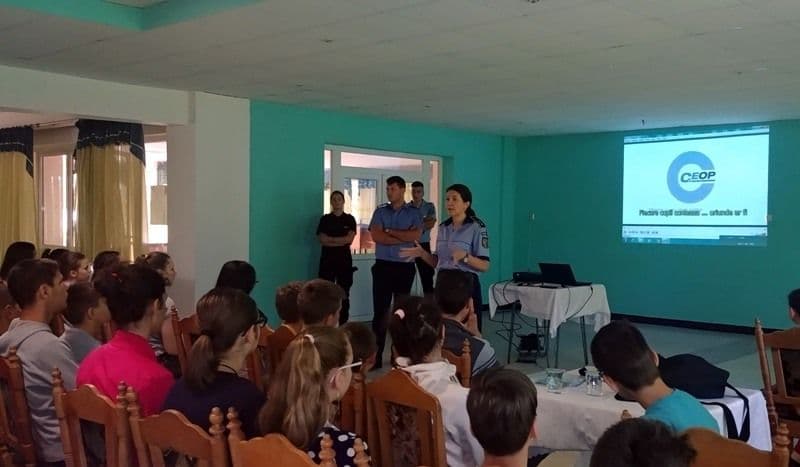 Activităţi preventive în rândul copiilor aflaţi în tabăra de vară Agafton
