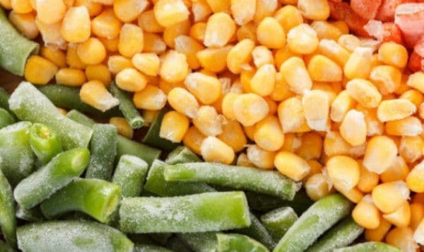 ALERTĂ ALIMENTARĂ: Produse congelate retrase din magazinele din România, după cazurile de contaminare cu listeria în Europa