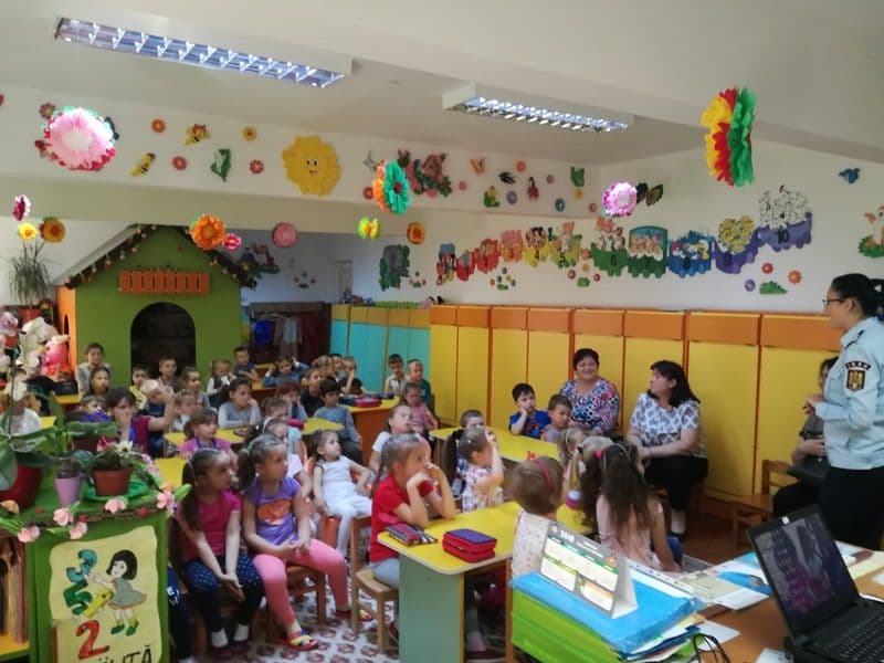 Proiectul social județean „Grădinița de vară în domeniul situațiilor de urgență” la finalul celei de-a VI-a ediții - FOTO