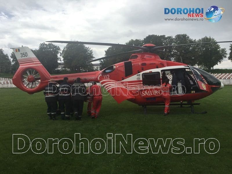 Femeie din Văculești preluată de la Dorohoi de elicopterul SMURD - FOTO