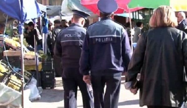 Razie în Bazar și Piața Centrală: 25 amenzi aplicate, bunuri în valoare de 1400 de lei confiscate