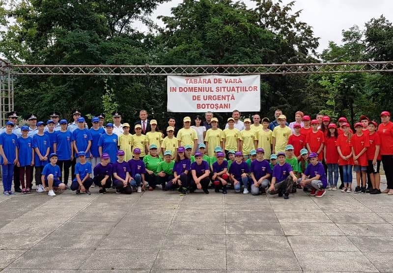 Tabăra de vară în domeniul situaţiilor de urgenţă în plină desfăşurare - FOTO