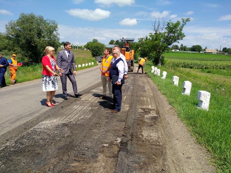 Întâlnire de lucru despre drumurile naționale din județ - FOTO