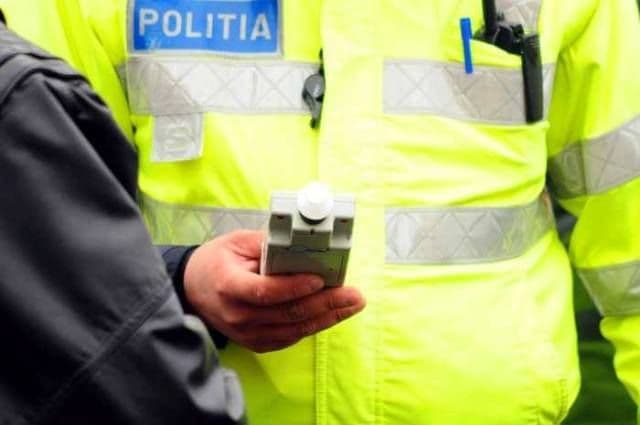 Dosar penal pentru un șofer beat depistat de polițiști pe Aleea Criva din Dorohoi