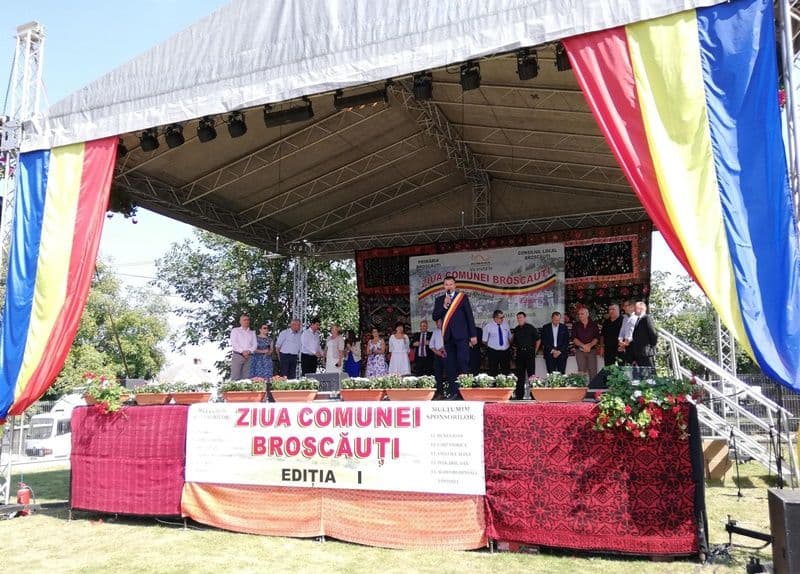 Comuna Broscăuți a îmbrăcat straie de sărbătoare, cu prilejul Zilei Comunei și a Festivalului „Datina Străbună” - FOTO
