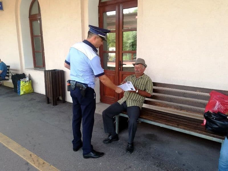 Activităţi preventive în domeniul transporturilor feroviare de călători - FOTO