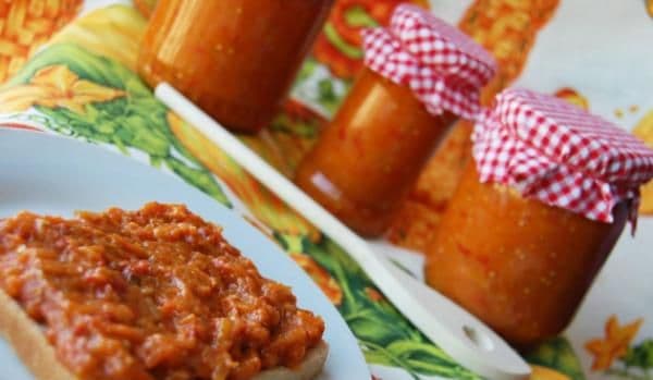 Zacuscă de mere şi morcovi