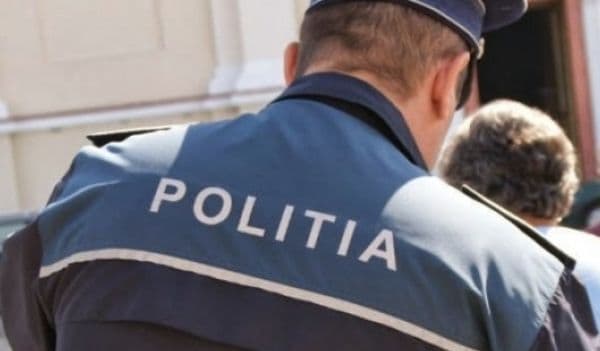 Bărbat din Botoșani reţinut pentru înşelăciune şi uz de fals