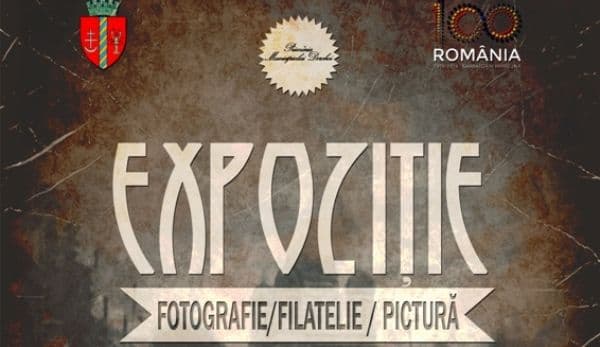 Expoziție de pictură, fotografie, filatelie și steaguri la Primăria Municipiului Dorohoi
