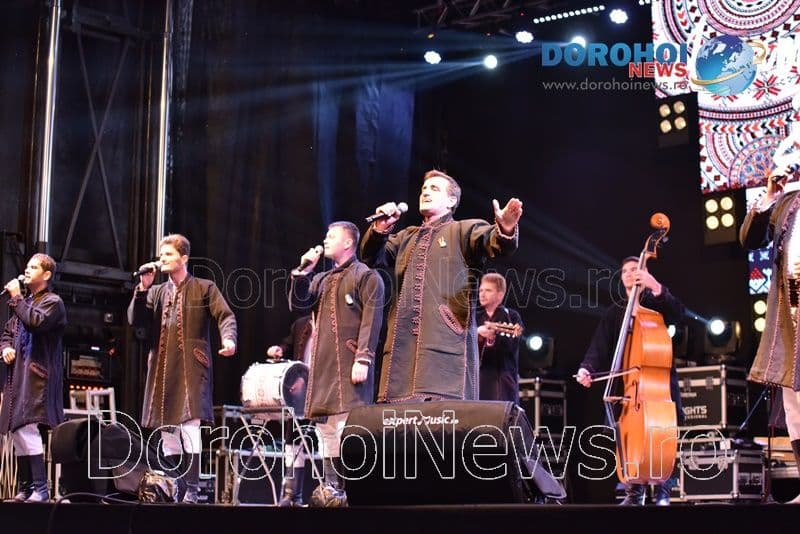 Scena de la Zilele Municipiului Dorohoi nuanțată de folclorul românesc – VIDEO/FOTO
