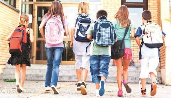 Lovitură cumplită pentru elevii din toată țara! Ce a anunțat Ministerul Educației