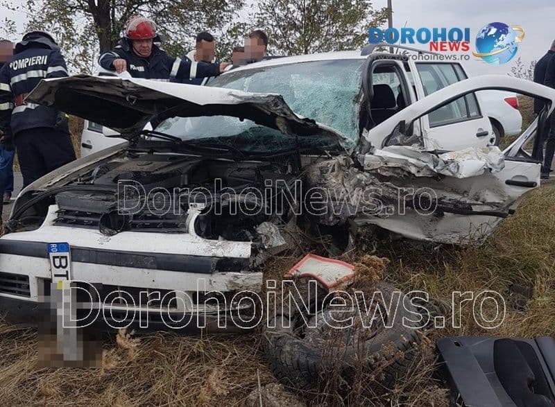 Grav accident de circulație! Trei persoane rănite după impactul a două mașini la ieșirea din Darabani - FOTO