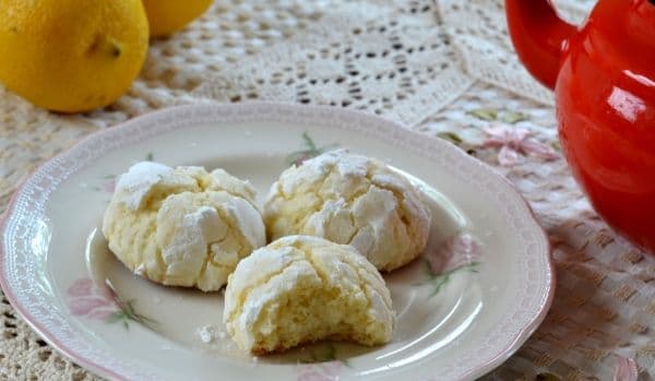 Biscuiţi cu unt şi lămâie