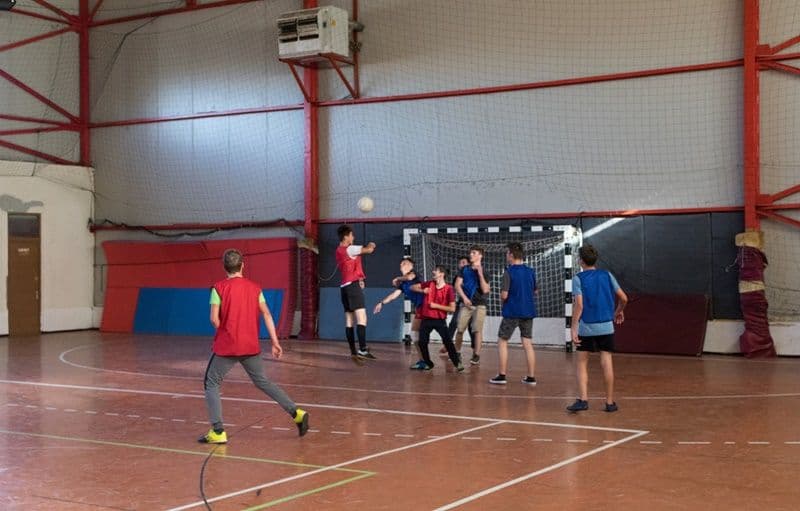 Campionat de fotbal desfășurat la Colegiul Național „Grigore Ghica” Dorohoi - FOTO