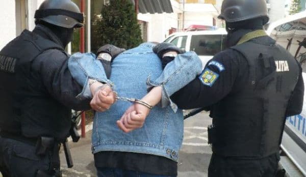 Tânăr din Cristinești dat în urmărire internațională depistat şi arestat de autorităţile italiene
