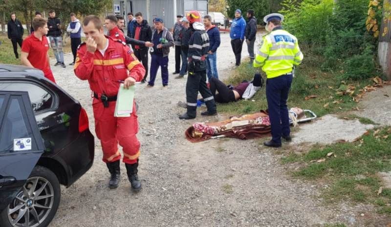 Patru studenți din Botoșani implicați într-un ACCIDENT GRAV la Podu Iloaiei - FOTO
