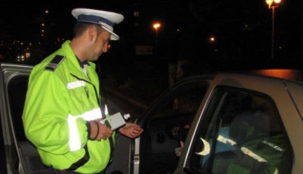 Ademeniți de licorile lui Bachus: Doi şoferi din județul Botoșani, prinşi beţi la volan în doar câteva ore