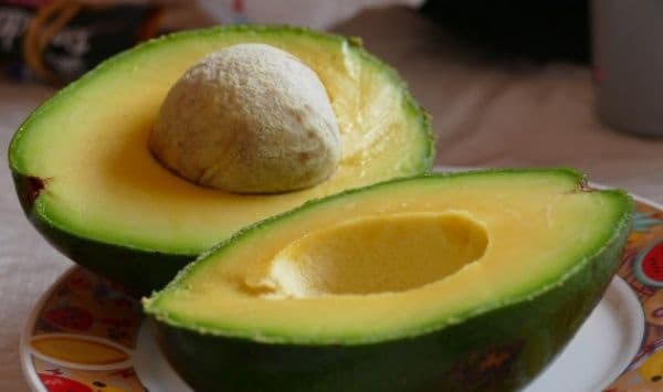 Cât de mult avocado poți mânca în fiecare zi?
