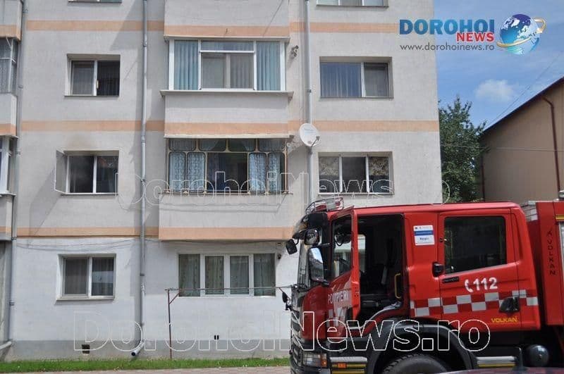 Dezastru prevenit de pompieri! Scăpare de gaze într-un apartament din Dorohoi - FOTO