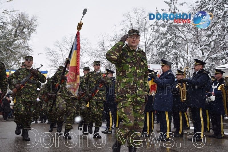 Ceremonie militară la Monumentul „Ostașul român în atac” din Dorohoi – VIDEO / FOTO