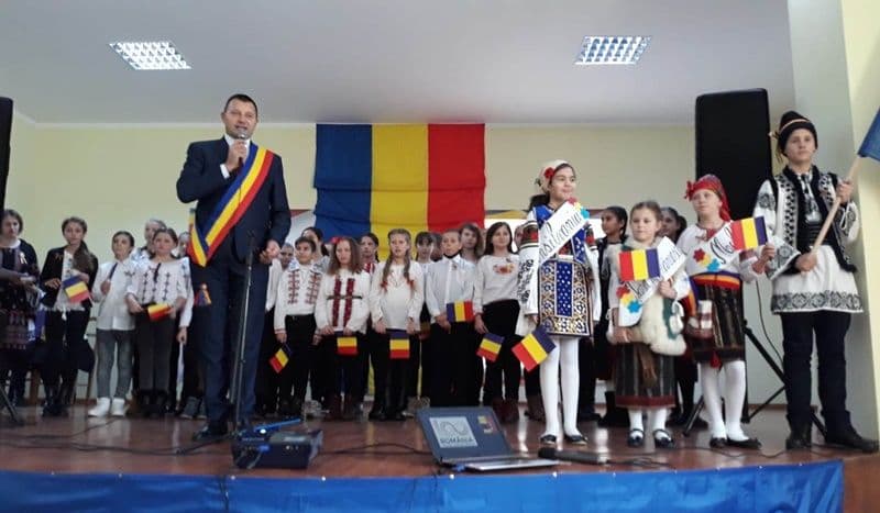Marea Unire sărbătorită la Broscăuți - FOTO