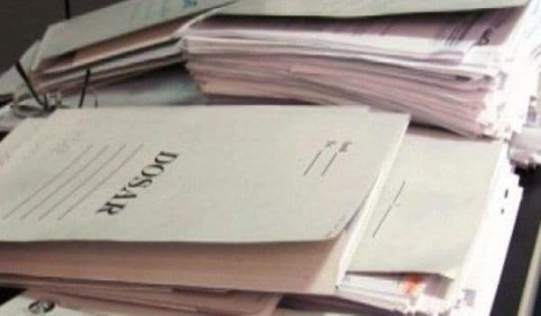 A vrut să gonească un câine dar s-a ales cu dosar penal