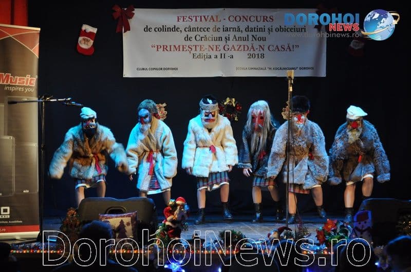 Datinile și obiceiurile românești au prins viață în cadrul Festivalului - Concurs „Primește-ne gazdă-n casă!” - FOTO