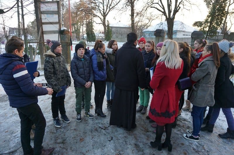 Proiect social-filantropic „Dăruind vei dobândi”, ediția a IV-a - FOTO