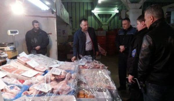 Amplă acțiune de verificare a agenților economici care comercializează carne