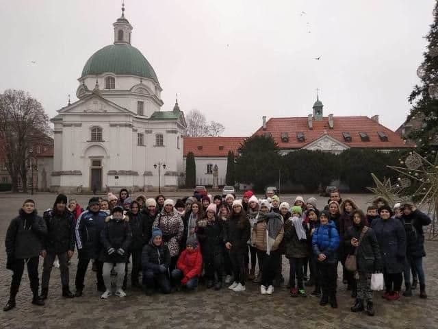 Școala Gimnazială „A.I. Cuza” Dorohoi încheie cu succes prima mobilitate în cadrul proiectului Erasmus+ „Uniting the differencies” - FOTO