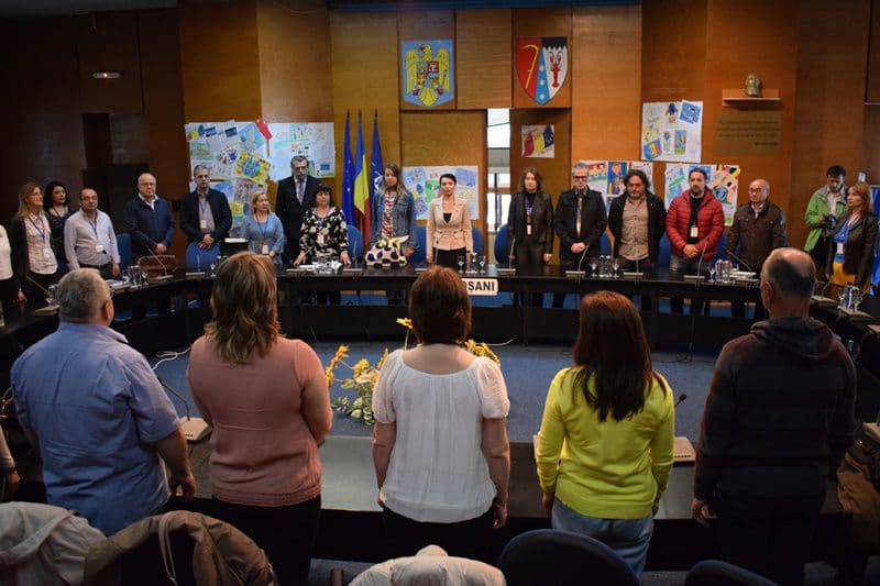 9 mai institutia prefectului 07