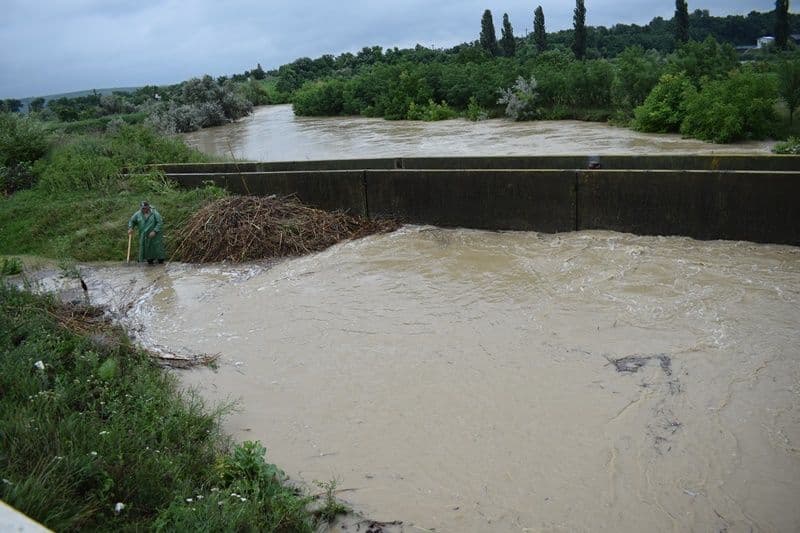 inundatii botosani 06
