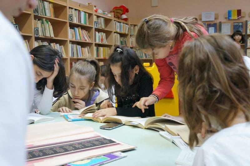 biblioteca Dorohoi (4)