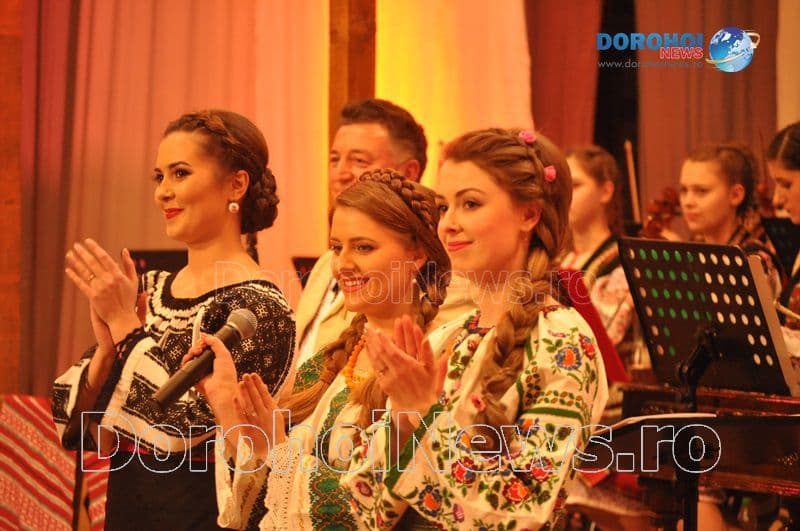 Spectacol Fetele din Botosani_03
