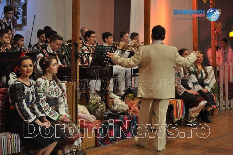 Spectacol Fetele din Botosani_16