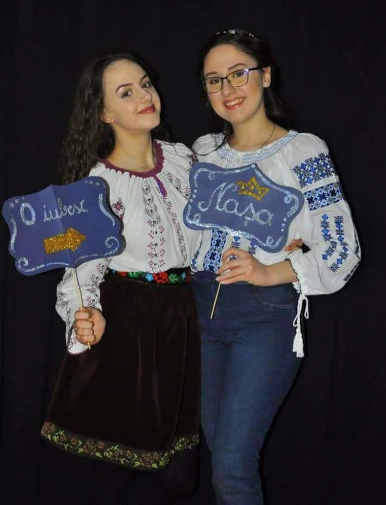 Hora prieteniei 12