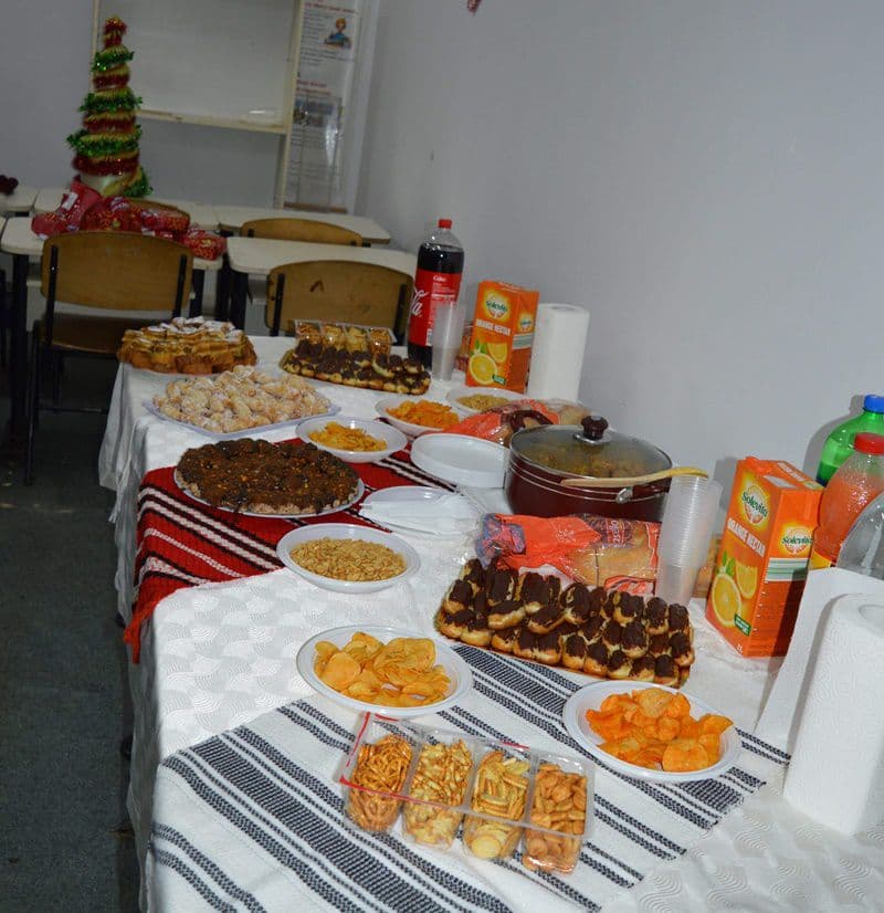 Hora prieteniei 16