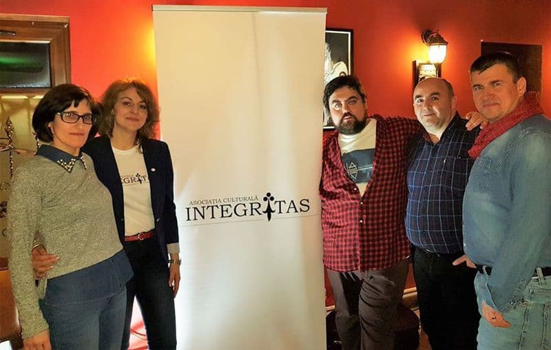 Asociatia Culturala Integritas12