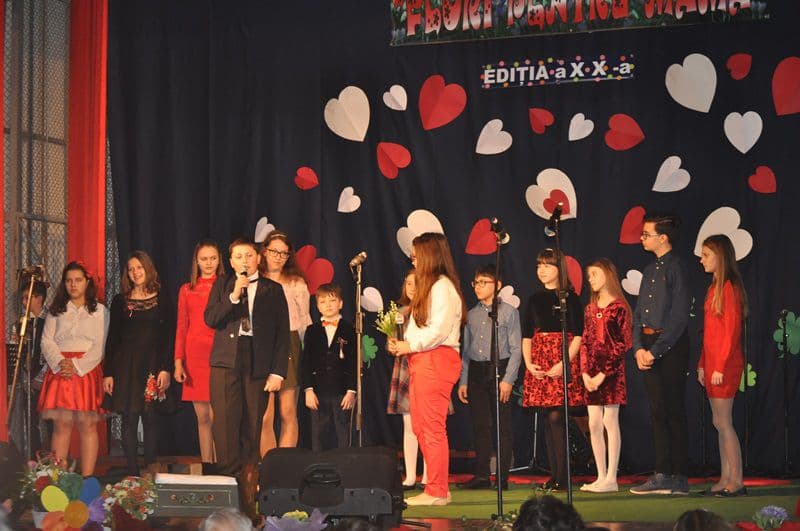 Flori pentru mama 2018_prima seara_08