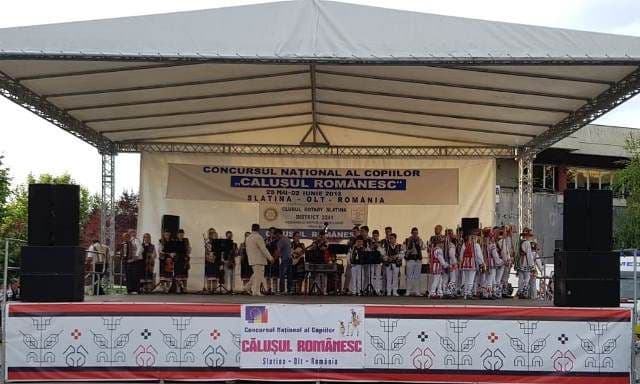 Mugurelul Margineanca la Calusul Romanesc_3