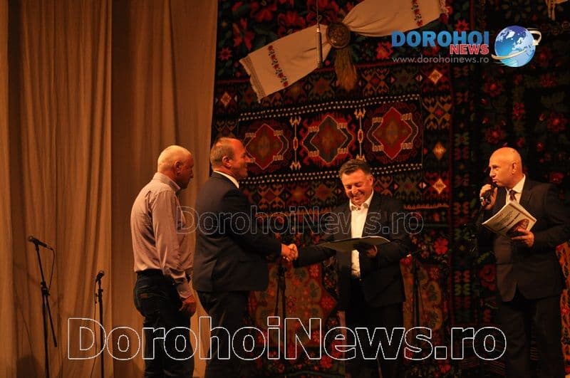 Festivalul Mugurelul gala ansambluri_04