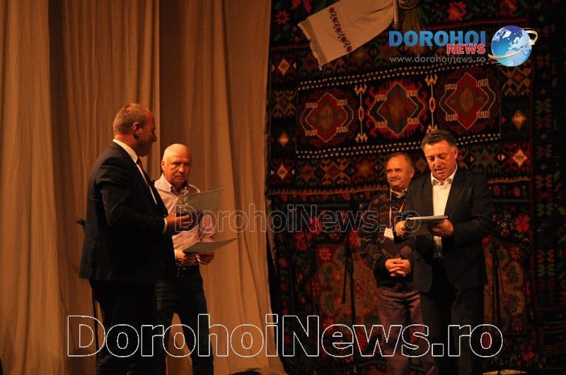 Festivalul Mugurelul gala ansambluri_07